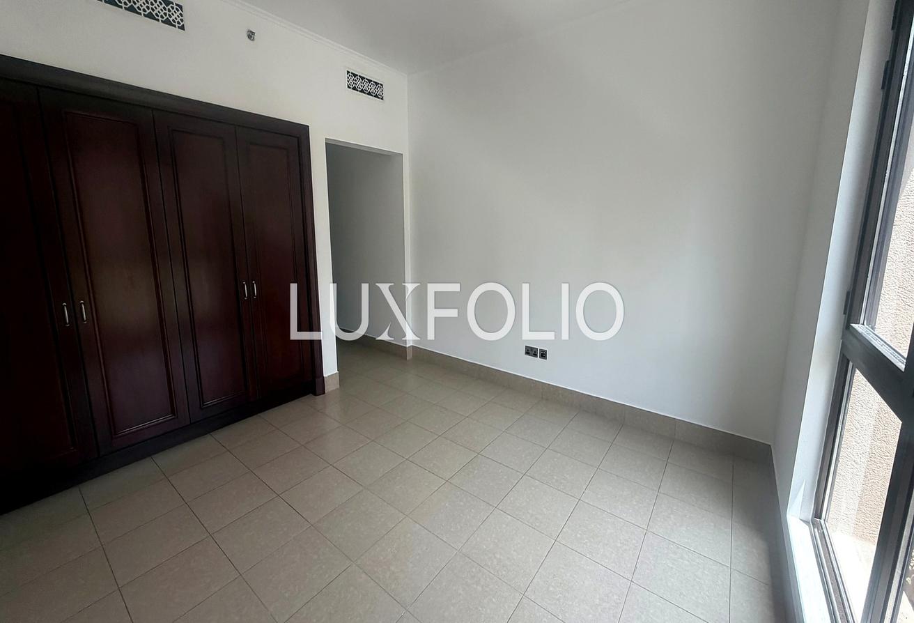 OT Specialist | Separate Dining | Pool Facing photo 4