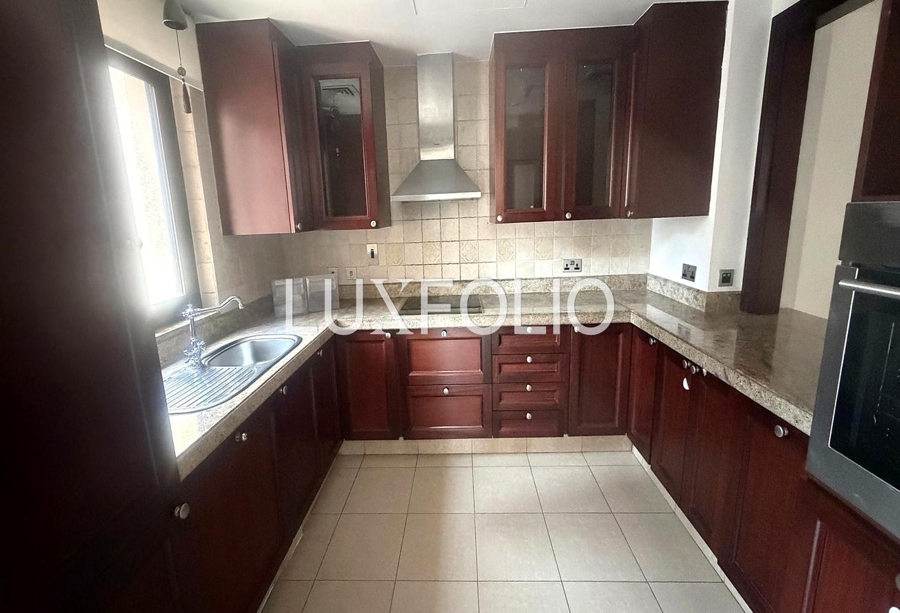 OT Specialist | Separate Dining | Pool Facing photo 14