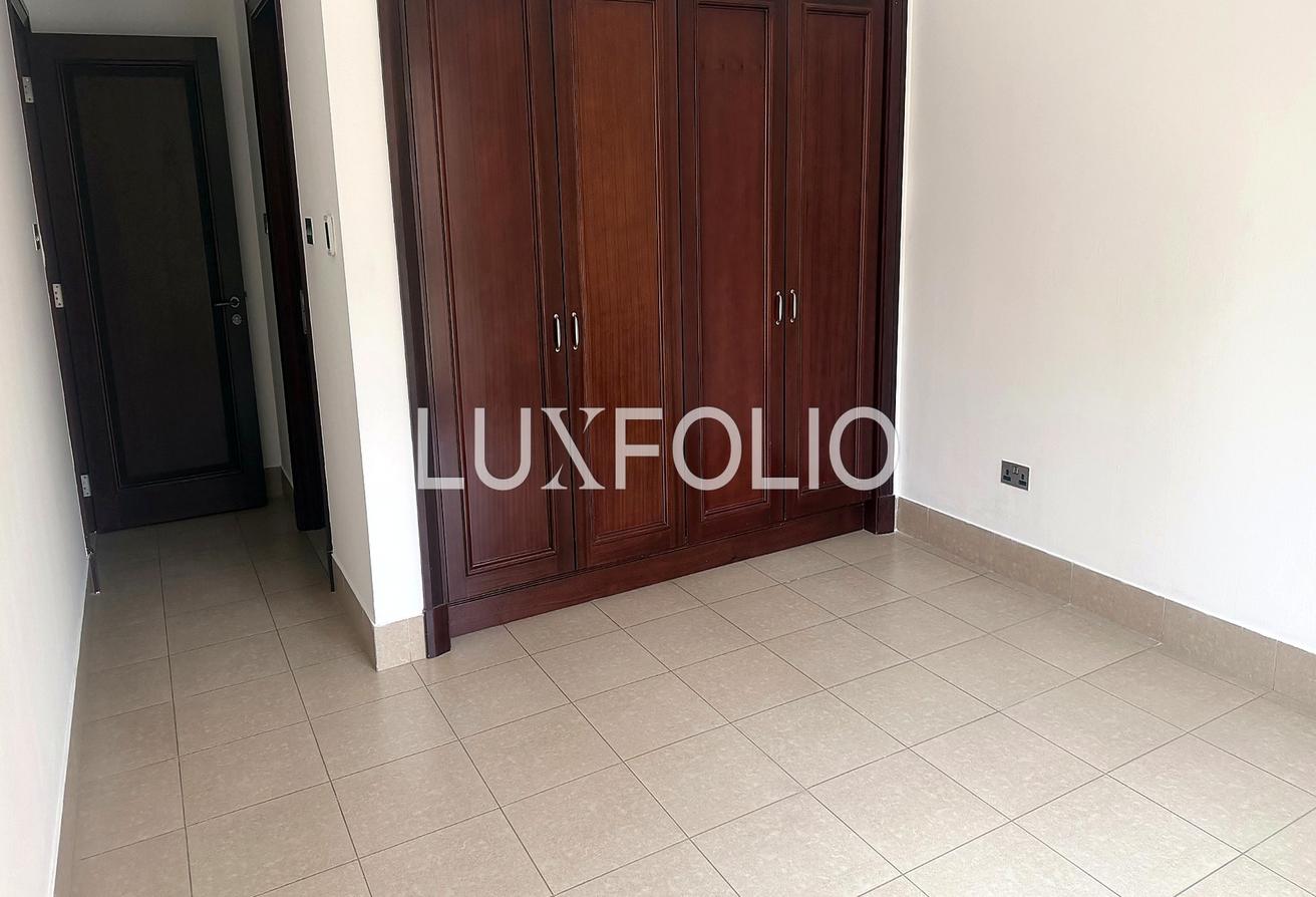 OT Specialist | Separate Dining | Pool Facing photo 6