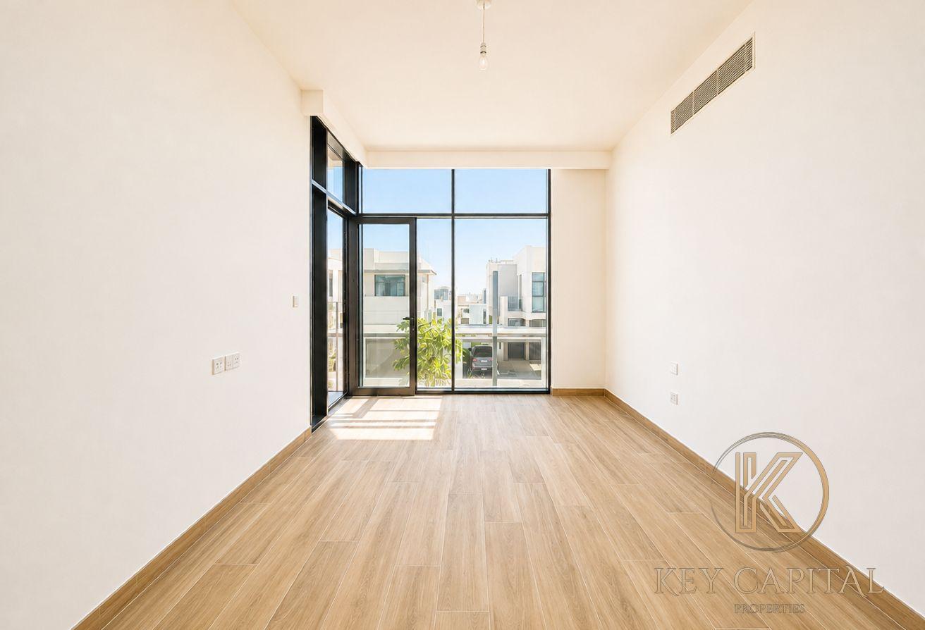 Type B Standalone | Spacious Villa | View Now! photo 12