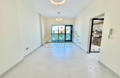 Apartment - 2 - 3 for rent in Jumeirah Garden City - Al Satwa - Dubai