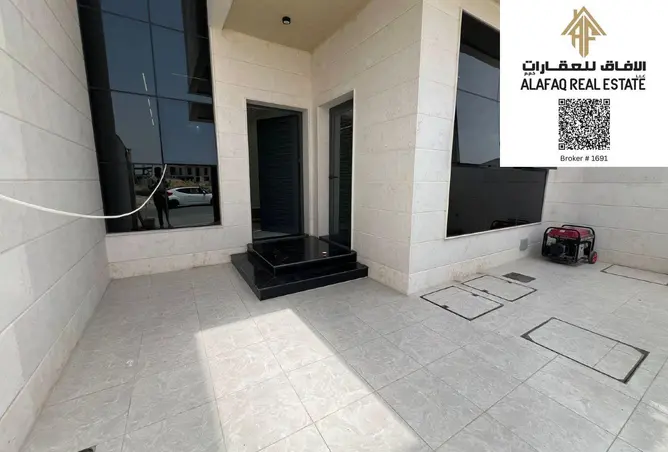 127468730 - Property Image 2