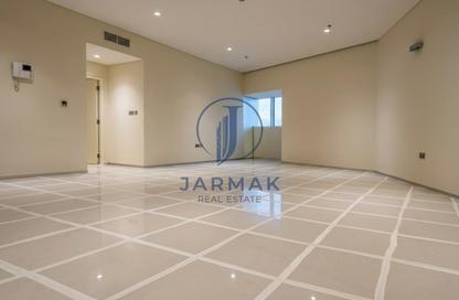 Apartment - 1 - 2 for rent in Park Place Tower - Sheikh Zayed Road - Dubai Apartment - 1 - 2 for rent in Park Place Tower - Sheikh Zayed Road - Dubai