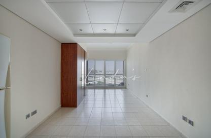 Apartment - Studio - 1 Bathroom for rent in Lake View Tower - JLT Cluster B - Jumeirah Lake Towers - Dubai