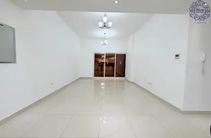 Apartment - 2 Bedrooms - 3 Bathrooms for rent in Park View Residence - District 12 - Jumeirah Village Circle - Dubai