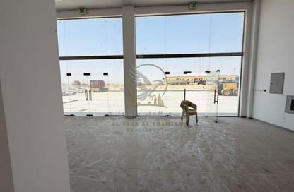 Shop - Studio for rent in Ali Mousa Building - Al Sajaa Industrial - Al Sajaa - Sharjah