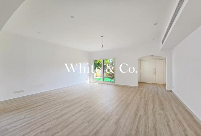 56149301 - Property Image 2