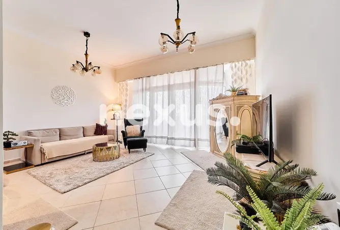 151351432 - Property Image 2