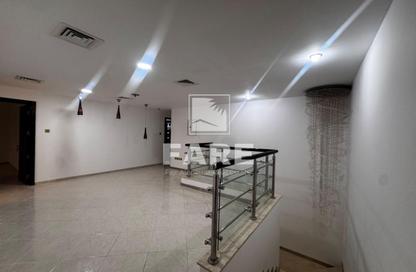 Duplex - 5 - 6 for sale in Al Anwar Tower - Al Khan Lagoon - Al Khan - Sharjah