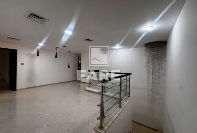 165554643 - Property Image 3