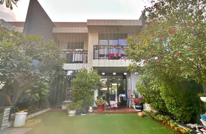 تاون هاوس - 3 غرف نوم - 5 حمامات للايجار في كاسا فلورز - مجتمع الحدائق في موتور سيتي - موتور سيتي - دبي