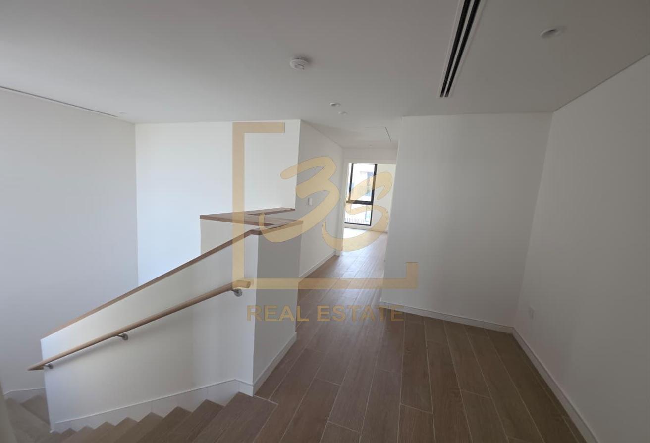 COMMUNITY VIEW | VACANT | MULTIPLE OPTIONS photo 11