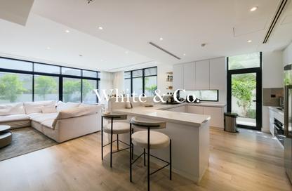 Townhouse - 4 - 5 for sale in Jumeirah Luxury - Jumeirah Golf Estates - Dubai