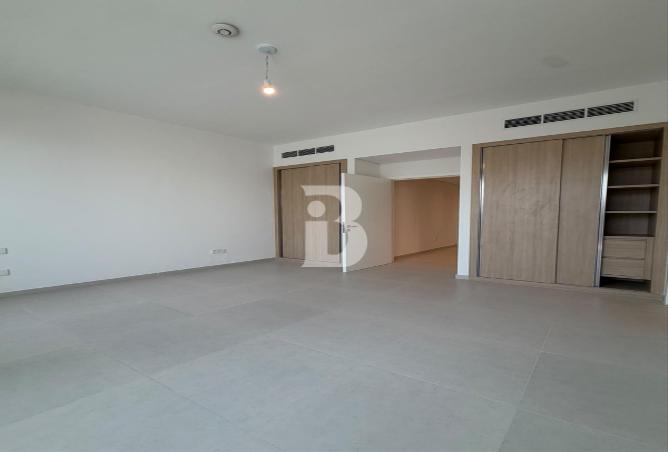 110525256 - Property Image 3