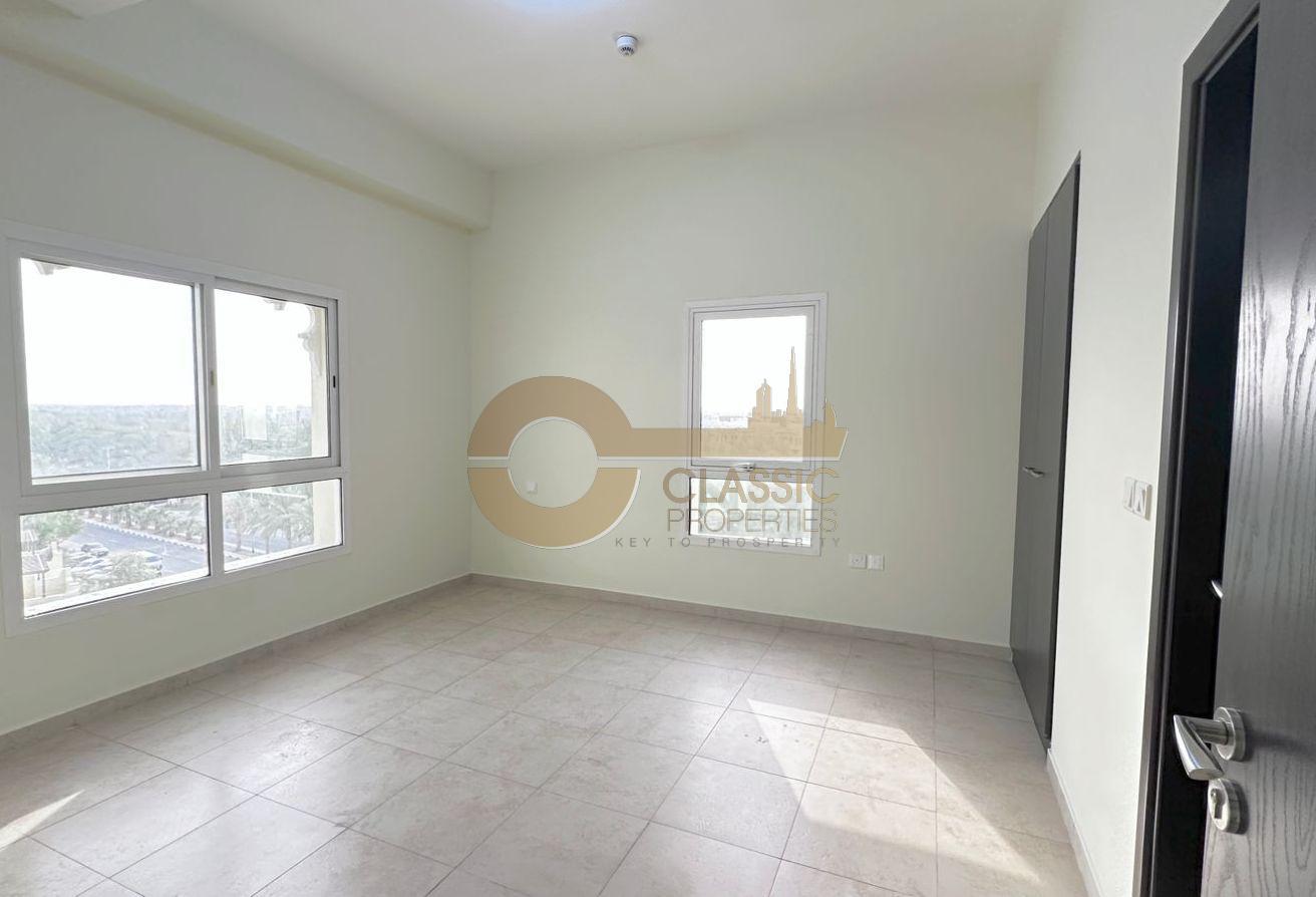 FAMILY LIVING | BRIGHT & SPACIOUS UNIT photo 8