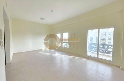 Apartment - 1 - 2 for rent in Al Thamam 10 - Al Thamam - Remraam - Dubai Apartment - 1 - 2 for rent in Al Thamam 10 - Al Thamam - Remraam - Dubai