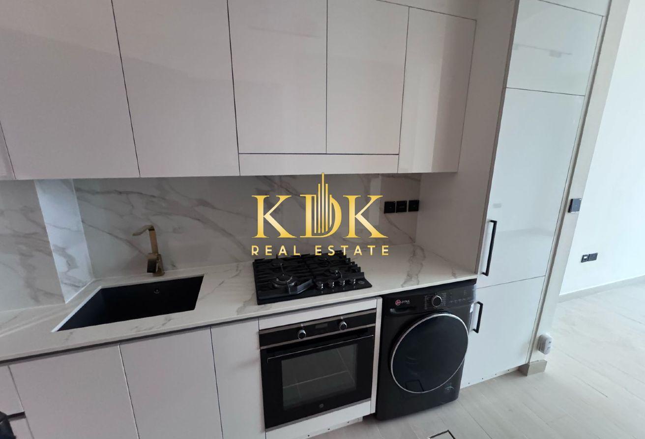 Attractive | Gorgeous | Prime Location | Call Now photo 4