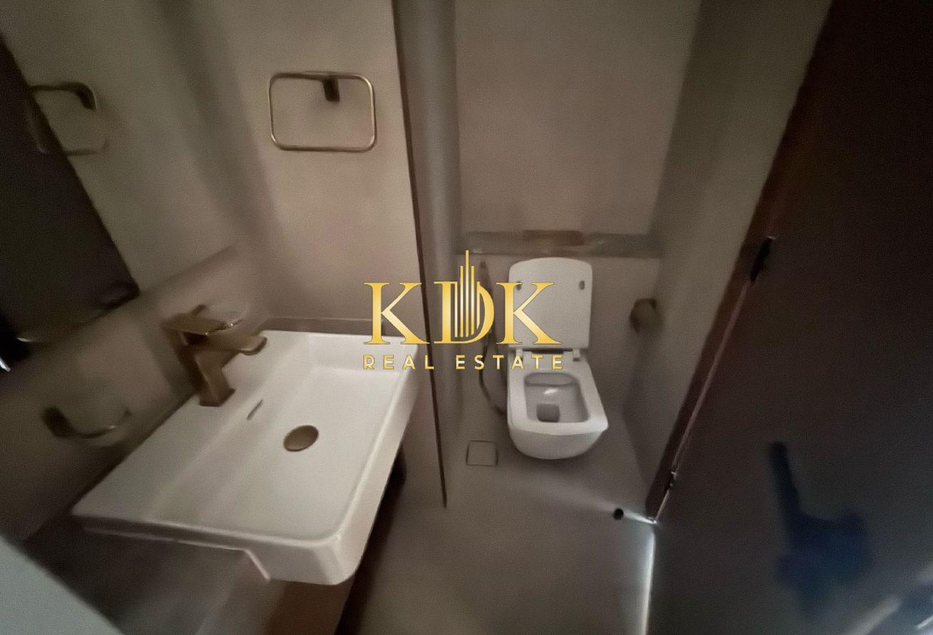 Attractive | Gorgeous | Prime Location | Call Now photo 7