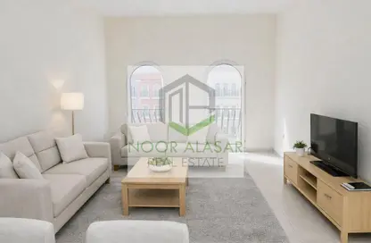 شقة - غرفة نوم - 2 حمامات للبيع في مبنى 108-137 - طراز حديث - ديسكفري جاردنز - دبي