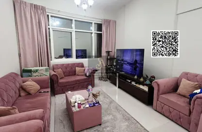 شقة - 2 غرف نوم - 2 حمامات للبيع في جلف تاور - مدينة الإمارات - عجمان