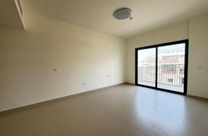 Apartment - 1 - 2 for rent in Weybridge Gardens 1 - Weybridge Gardens - Dubai Land Residence Complex - Dubai Apartment - 1 - 2 for rent in Weybridge Gardens 1 - Weybridge Gardens - Dubai Land Residence Complex - Dubai