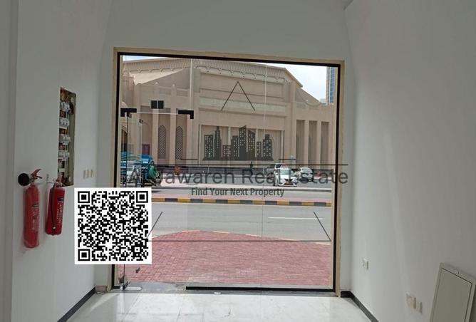 70670567 - Property Image 3