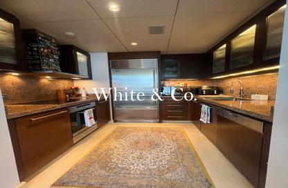 Apartment - 1 Bedroom - 2 Bathrooms for sale in Burj Khalifa - Burj Khalifa Area - Downtown Dubai - Dubai