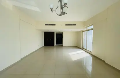 شقة - 1 حمام للايجار في برج فرانكفورت - مدينة دبي الرياضية - دبي