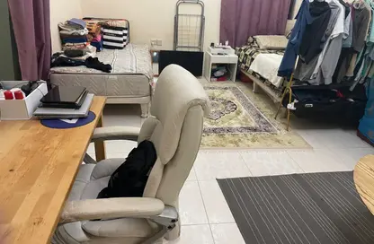 شقة - 1 حمام للايجار في ميجا مول - القاسمية - الشارقة