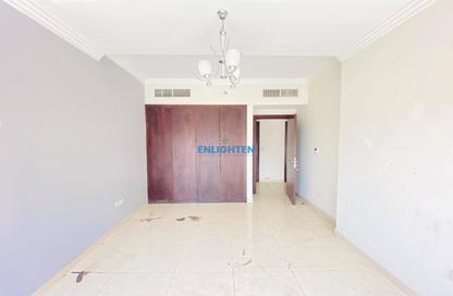 Apartment - 2 - 3 for rent in Al Zain Residence - District 14 - Jumeirah Village Circle - Dubai