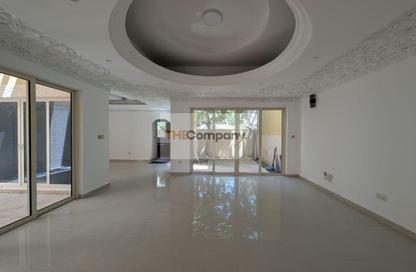 Townhouse - 3 Bedrooms - 4 Bathrooms for rent in Muzera Community - Al Raha Gardens - Abu Dhabi