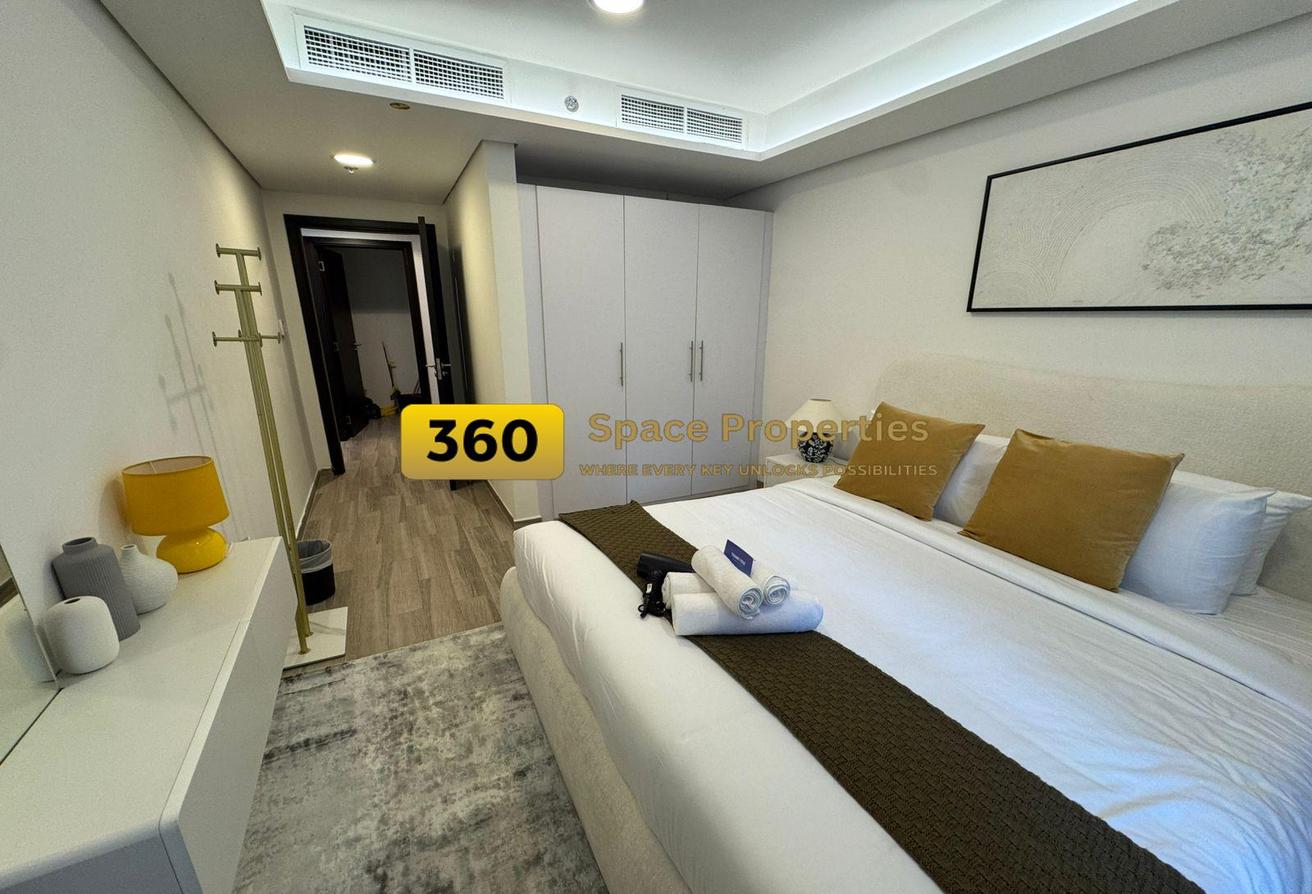 Lavish 1BR + Study | Spacious | Fully Furnished photo 8