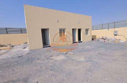 Land - Studio - 2 Bathrooms for rent in Ali Mousa Building - Al Sajaa Industrial - Al Sajaa - Sharjah