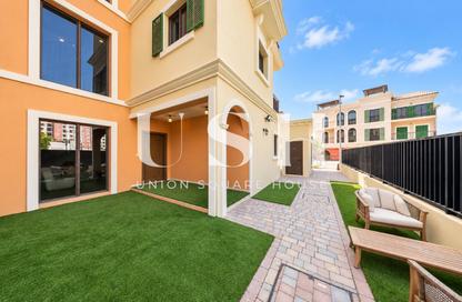 Townhouse - 4 - 7 for rent in Sur La Mer 1 - Sur La Mer - Jumeirah 1 - Jumeirah - Dubai