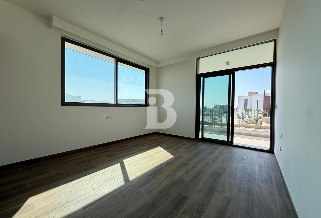 TYPE A | CORNER UNIT | BY POOL | DRIVERS ROOM photo 6