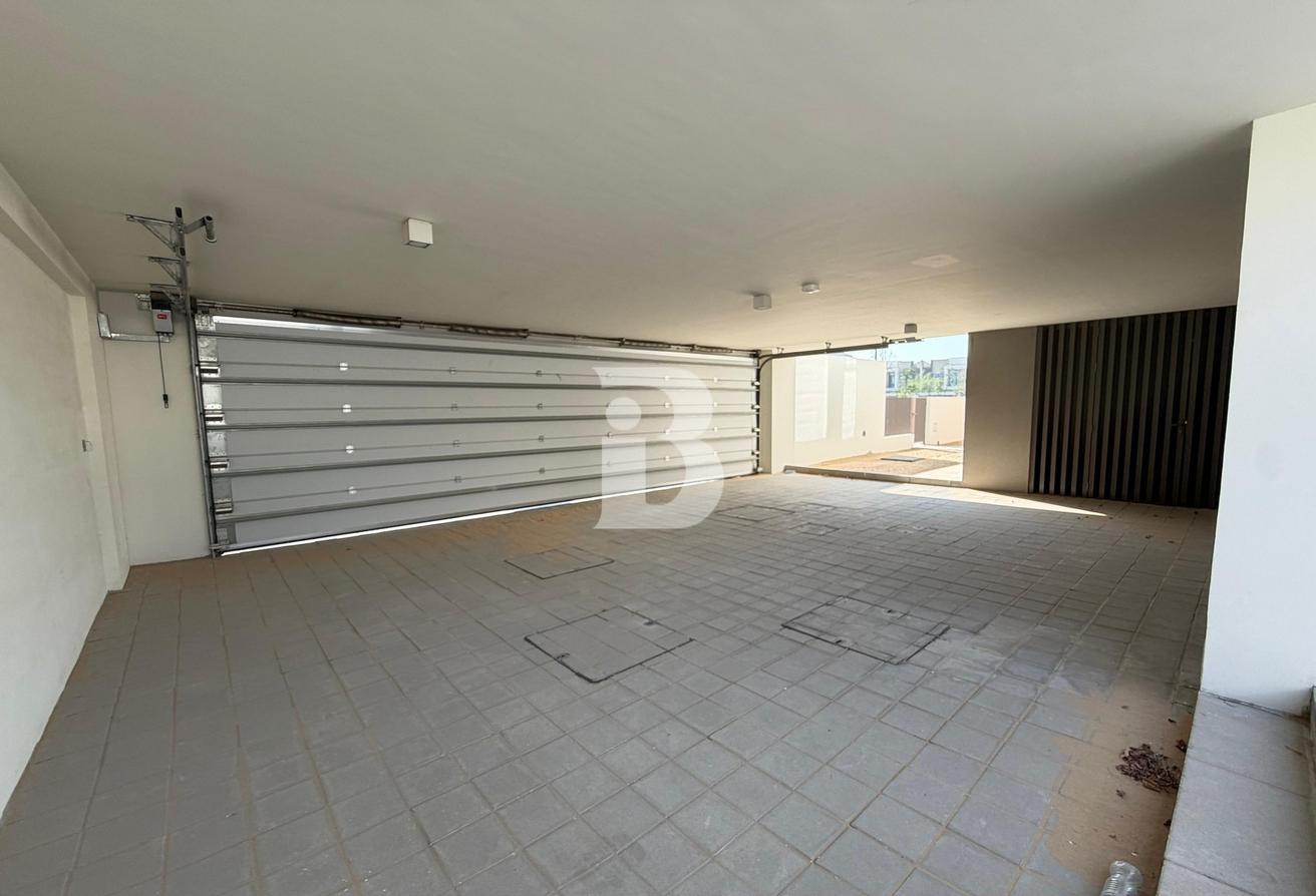 TYPE A | CORNER UNIT | BY POOL | DRIVERS ROOM photo 18