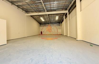 Warehouse - Studio - 1 for rent in Al Sajaa S - Al Sajaa - Sharjah