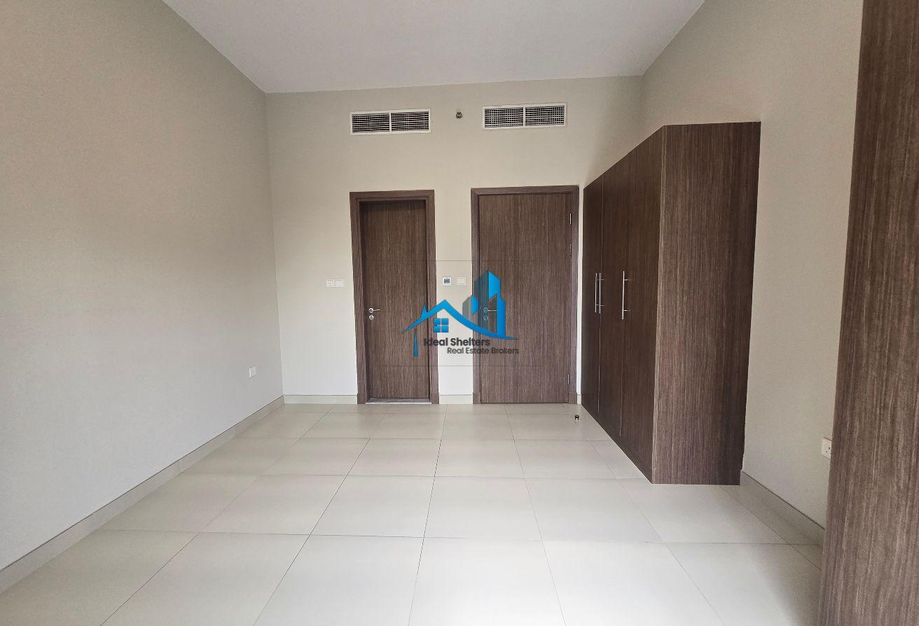 PETS FRIENDLY TWO BR 2ENSUIET BATH NO LIVING AREA photo 3