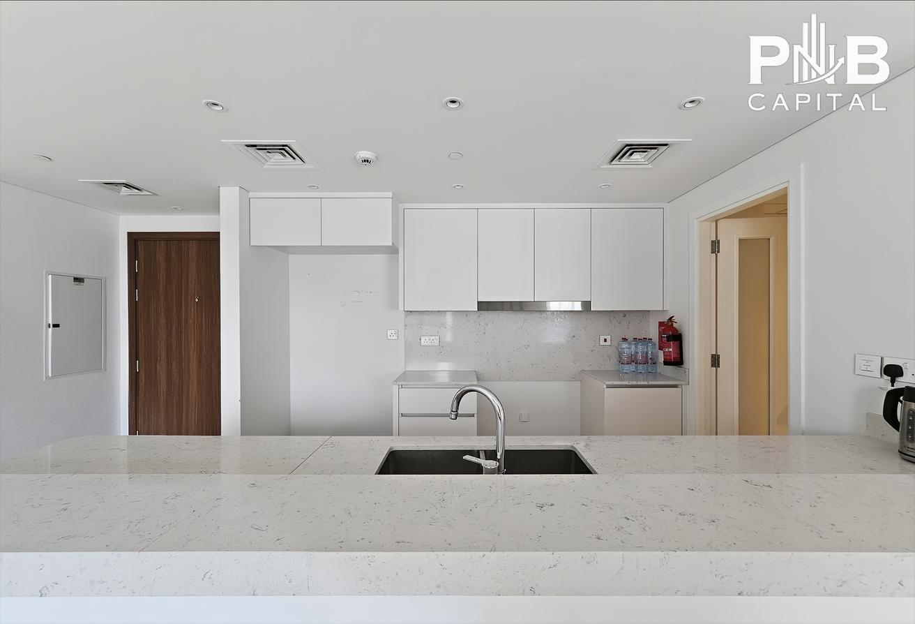 3BR | Semi- Furnished | Flexible Cheques photo 8