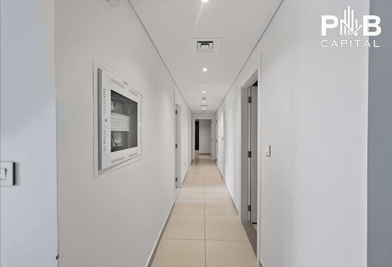 3BR | Semi- Furnished | Flexible Cheques photo 14
