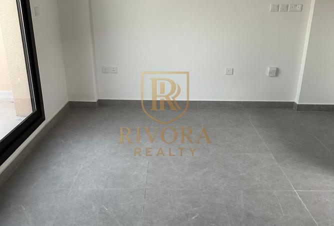 101701824 - Property Image 3