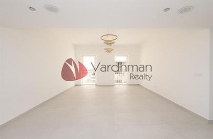 Apartment - 1 Bedroom - 2 Bathrooms for rent in Valoura Residence - Nad Al Sheba 1 - Nad Al Sheba - Dubai Apartment - 1 Bedroom - 2 Bathrooms for rent in Valoura Residence - Nad Al Sheba 1 - Nad Al Sheba - Dubai