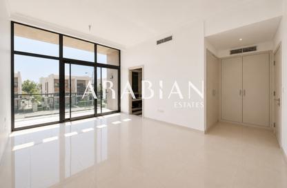 Villa - 3 Bedrooms - 4 Bathrooms for rent in Flora - Damac Hills - Dubai