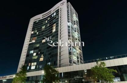 Apartment - 3 Bedrooms - 4 Bathrooms for rent in AD One Tower - Capital Centre - Abu Dhabi
