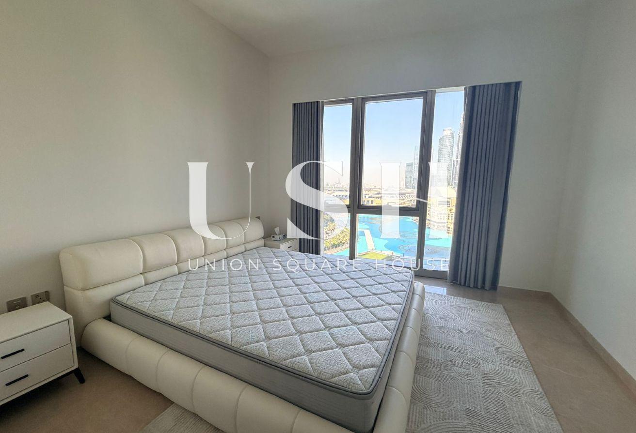 Panoramic Views | Next to Burj Khalifa -Mall | 3BR photo 5