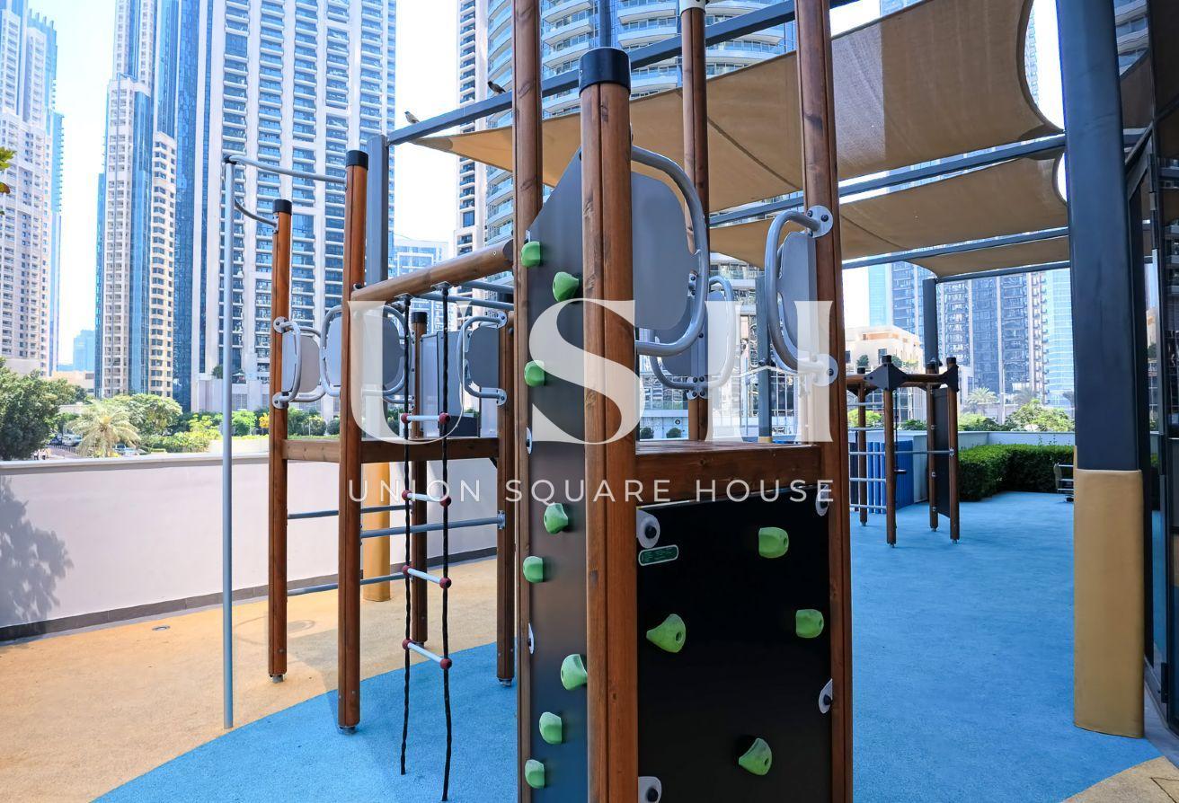 Panoramic Views | Next to Burj Khalifa -Mall | 3BR photo 14