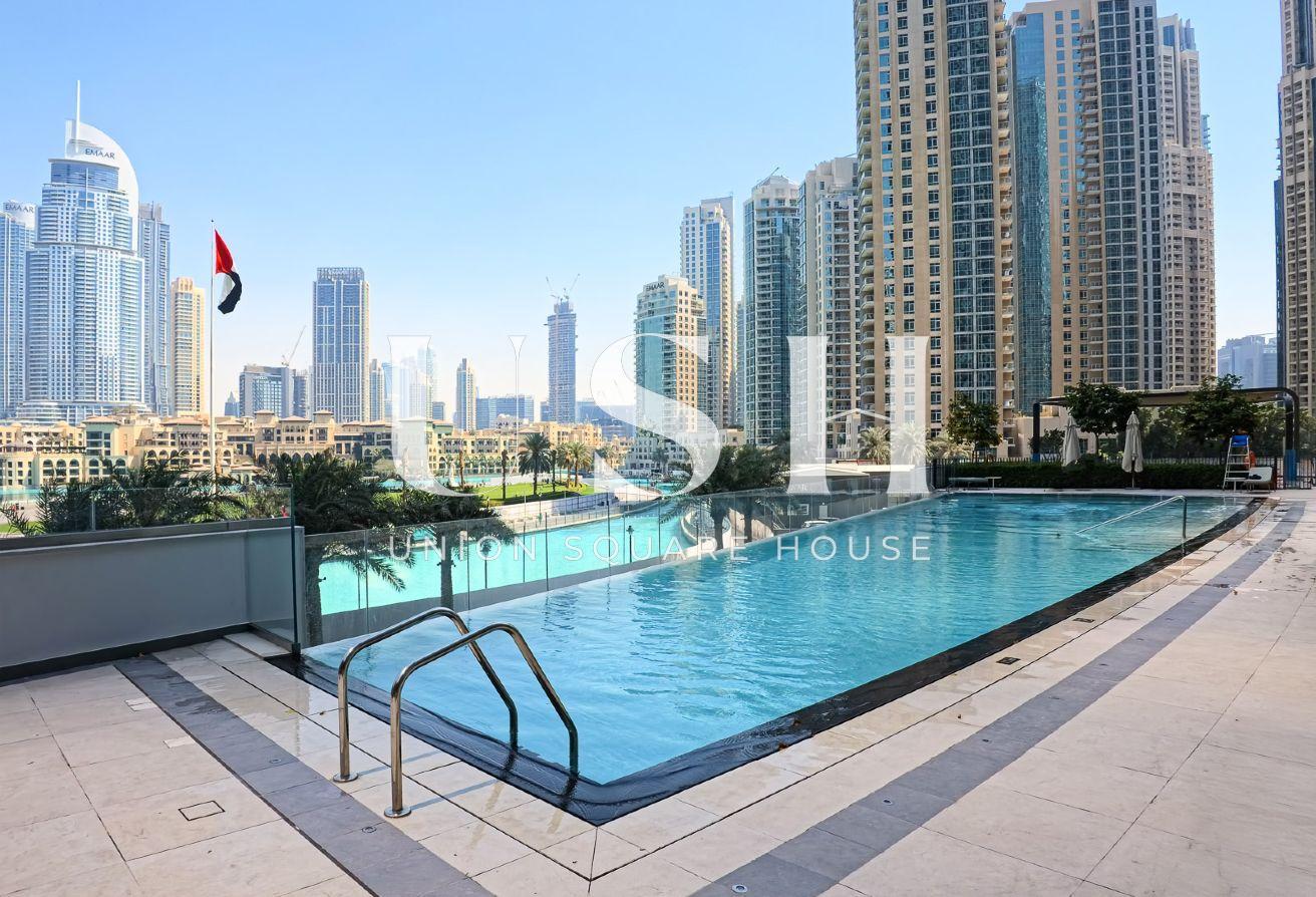 Panoramic Views | Next to Burj Khalifa -Mall | 3BR photo 10