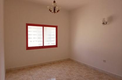 Apartment - 2 - 2 for rent in Al Majaz 1 - Al Majaz - Sharjah