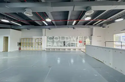 Warehouse - Studio for rent in Dubai Investment Park (DIP) - Dubai