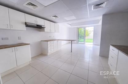Villa - 3 Bedrooms - 2 Bathrooms for rent in Forat - The Lakes - Dubai Villa - 3 Bedrooms - 2 Bathrooms for rent in Forat - The Lakes - Dubai